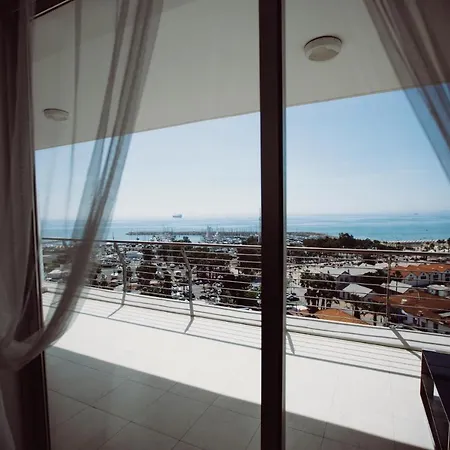 Marina Seaview * Larnaca